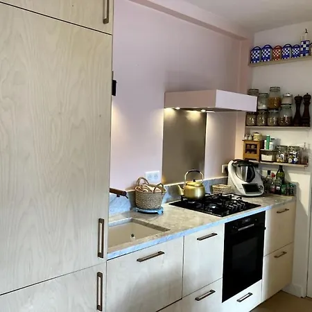 Appartement Cosy Dans Le 9E Paris Exterior photo